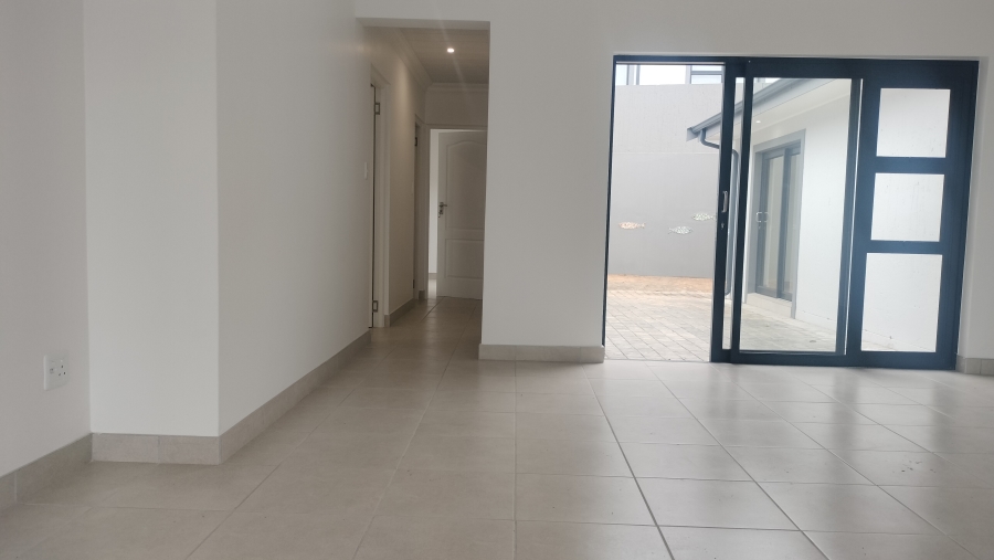 3 Bedroom Property for Sale in Tergniet Western Cape